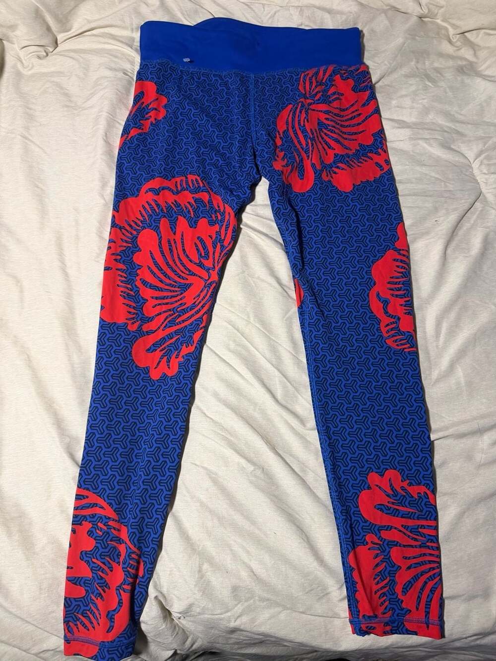 Tory Burch Sport Blue and Red Floral Geometric Leggings